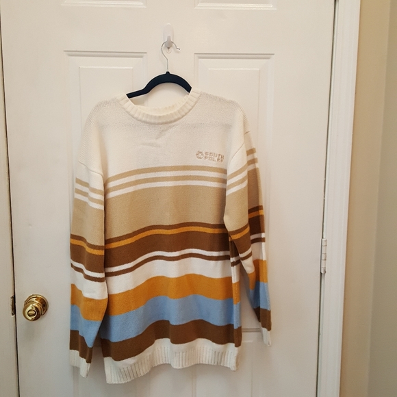 Sweater - Picture 2 of 3